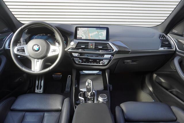 BMW X3 xDrive30e High Executive | 21 inch LM Individual V-spaak | Glazen panoramadak | BMW Head-Up Display | Driving Assistant Plus | Comfort Access