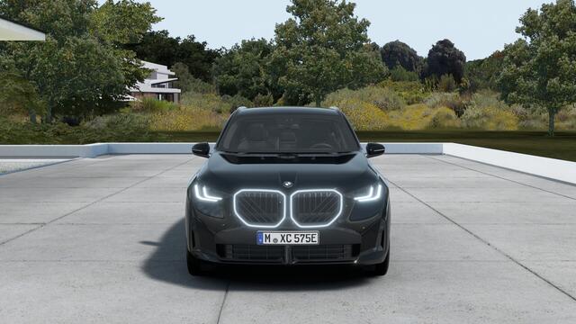 BMW X3 30e xDrive M Sport Automaat / Trekhaak / Panoramadak / Sportstoelen / Comfort Access / Harman Kardon / Adaptieve LED / Parking Assistant Professional