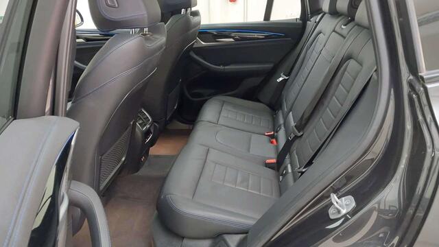 BMW X3 iX3 M-Sport 80 kWh | 20" | Panorama | CoPilot | Leder | Harman Kardon