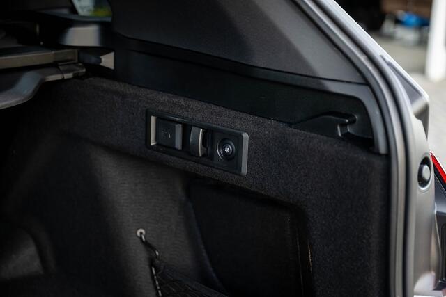 BMW X3 30e xDrive M Sport | Driving Ass. + | Trekhaak | Memory | Maxton | Stuurverw. | 21' Inch |