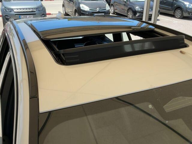 BMW X3 iX3 High Executive 80 kWh | M Pakket | Panoramadak | 360 graden camera | Sportstoelen | Harman/kardon | Keyless entry | Elektrische achterklep | Stoelverwarming | Head Up Display