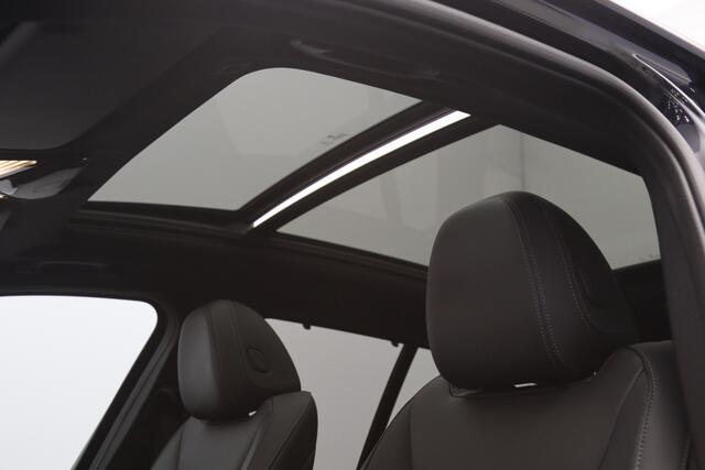 BMW X3 xDrive30e High Executive M-Sport 293 PK PHEV, Panoramadak, H/K Sound, Camera