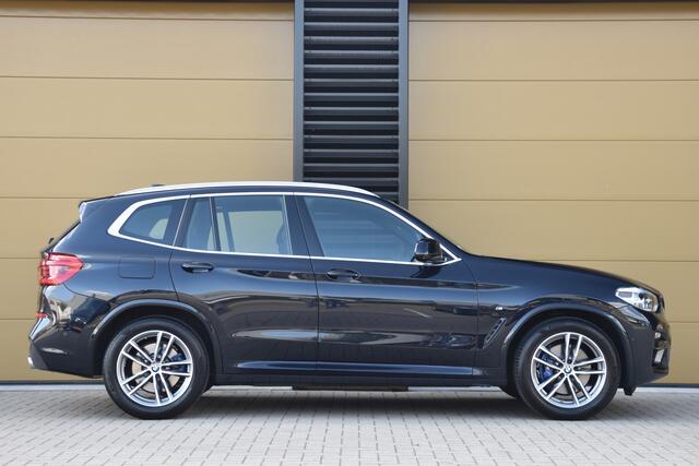 BMW X3 xDrive30i High Executive * M-Sport * Head-up * Panoramadak * Adaptive LED * 1e Eigenaar *