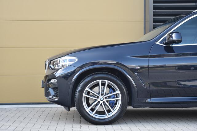 BMW X3 xDrive30i High Executive * M-Sport * Head-up * Panoramadak * Adaptive LED * 1e Eigenaar *