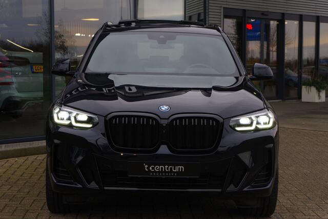 BMW X3 xDrive30e High Executive M-Sport 293 PK PHEV, Panoramadak, Memory, Camera