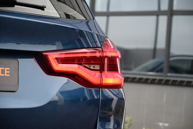 BMW X3 xDrive20i High Executive M Sport Pano Leer HUD 1e eigenaar