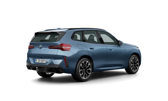 BMW X3 30e xDrive M-Sport | Panorama | Trekhaak | Driving Assistant Plus | Harman Kardon