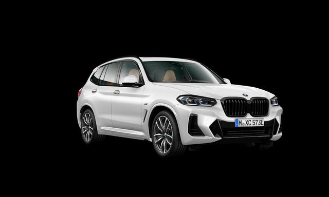 BMW X3 xDrive30e M Sport , M stoelen, 20", pano, HUD, laserlicht, shadow line, keyless