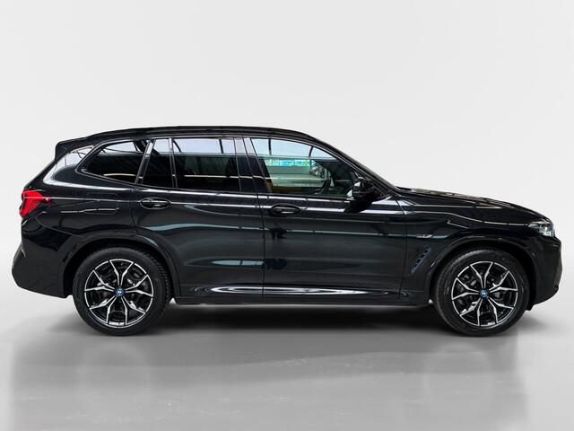 BMW X3 xDrive30e I M-Sport I Camera I CarPlay I Leder I Stoelverwarming I