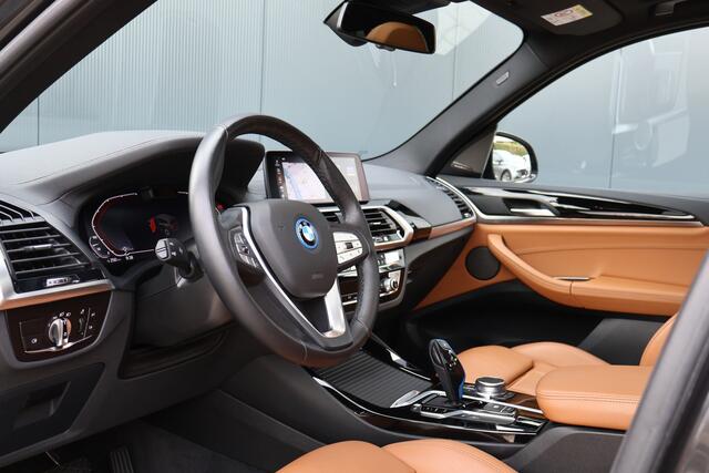 BMW X3 iX3 High Executive 80 kWh 99% soh! | Trekhaak | 360 Camera | HUD | Pano | Adaptive Cruise | Harman Kardon