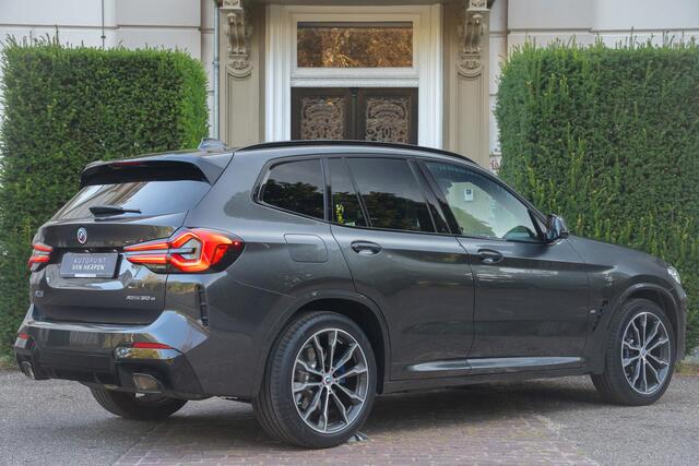 BMW X3 xDrive30e High Executive TREKHAAK | ADAPTIVE | KEYLESS | HUD | LASER | CAMERA