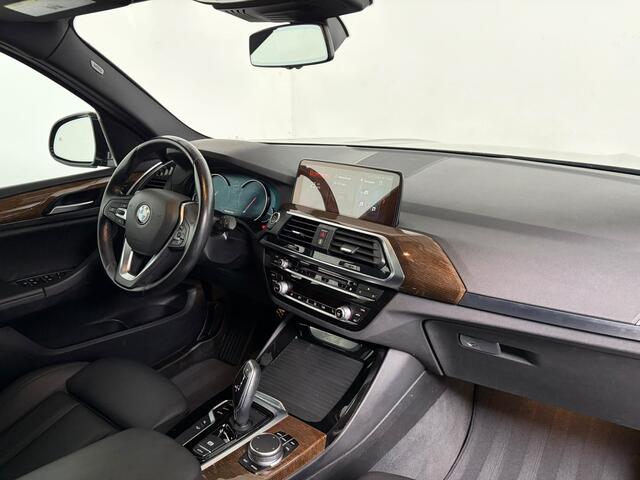 BMW X3 xDrive30i High Executive. Pano. memory!