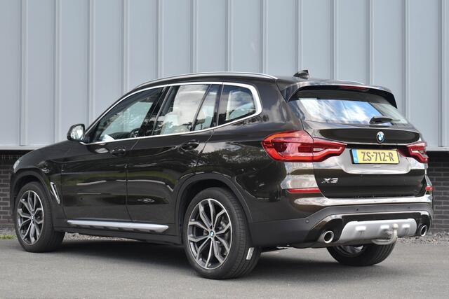 BMW X3 xDrive20i High Executive | Pano | Trekhaak | Leder | Stoelverwarming