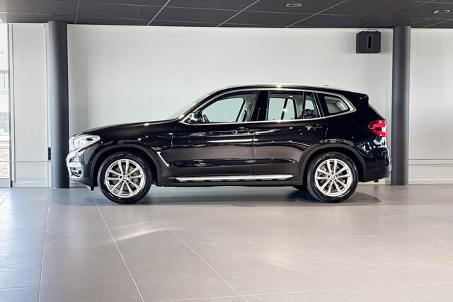 BMW X3 xDrive30i High Executive | X-Line | Glazen Panoramadak | Stoelverwarming | Comfort Access | Trekhaak |