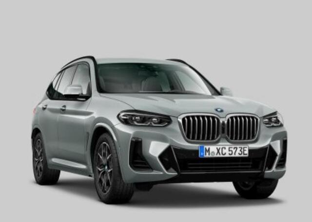 BMW X3 xDrive30e M Sport - Stoelverwarming voor/achter - Comfort Access - Parking Assistant Plus - HiFi System - Getinte Ruiten - Ambiance verlichting - Stuurwielrand verwarmd -