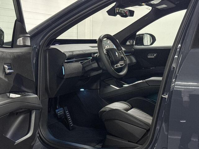 BMW X3 iX3 50 xDrive | M-Sport Pro | Panoramadak | Innovation Pack | Head-up Display |