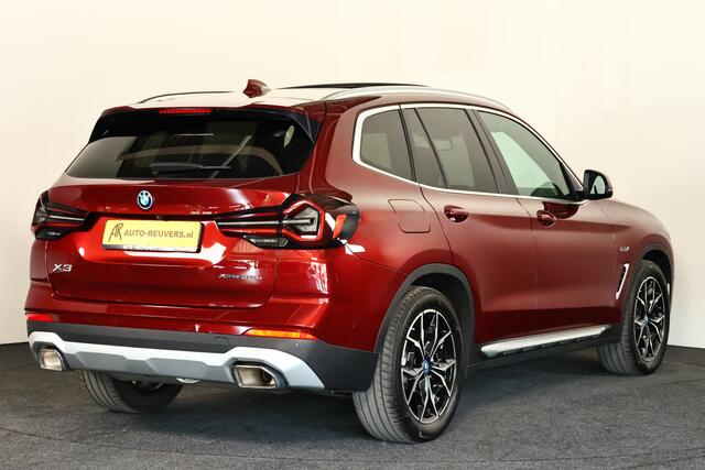 BMW X3 xDrive30e High Executive / Pano / Trekhaak / Cam / Leder / Memory / DAB