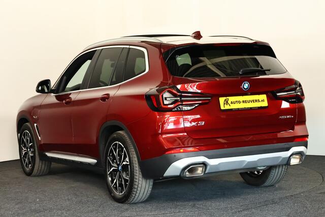 BMW X3 xDrive30e High Executive / Pano / Trekhaak / Cam / Leder / Memory / DAB