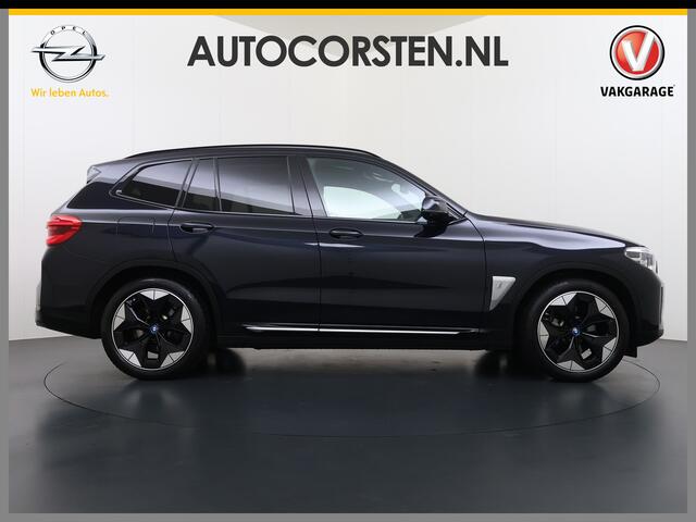 BMW X3 iX3 High Executive 80kWh SOH 96% Panoramadak Sportstoelen Adap.Cruise Harman&Kardon® 360°Camera Head-Up Display Wireless Appel Carplay Android Auto 3-Zone Ecc Navi Elek.Stoelen Memory Stoelverwarming Elek.Achterklep Lmv 20" Privacy Glas DAB Adap.Led Keyle