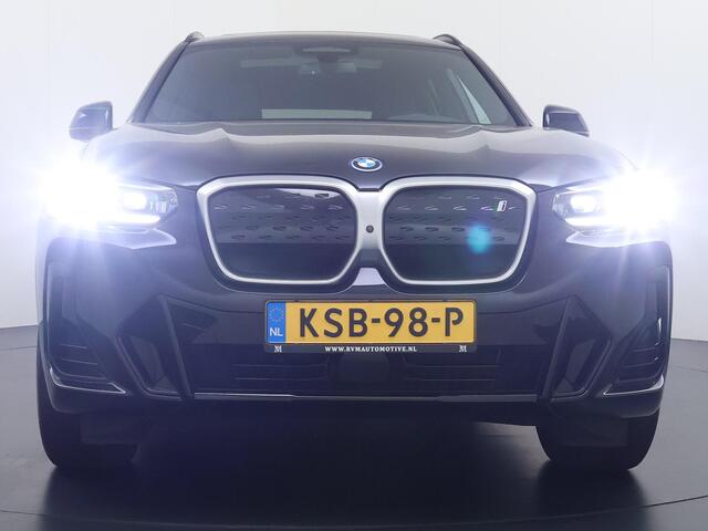 BMW X3 iX3 High Executive 80 kWh M Sport | SOH 100% | Harman/Kardon | Panorama | Memory Seats | 360° Camera | Head-Up Display | Adaptive Cruise | Leder | Stoelverwarming | All-in incl. 12 mnd BOVAG |