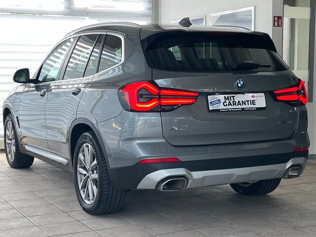 BMW X3 xDrive30e ** LASER, BEIGE LEDER, TREKH, PANORAMA, HuD, ACC, 19-inch LMV ** 1e eig - UNFALLFREI ** ** INFORMEER OOK NAAR ONZE AANTREKKELIJKE FINANCIAL-LEASE TARIEVEN **