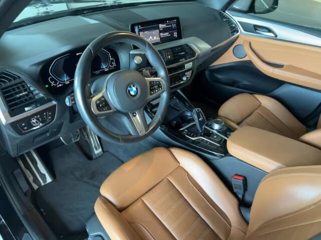 BMW X3 xDrive30e M-SPORT ** LED, COGNAC LEDER, PANORAMA, H&K, M-REM, 19-inch LMV ** 1e EIG - UNFALLFREI - BMW ONDERH ** ** INFORMEER OOK NAAR ONZE AANTREKKELIJKE FINANCIAL-LEASE TARIEVEN **