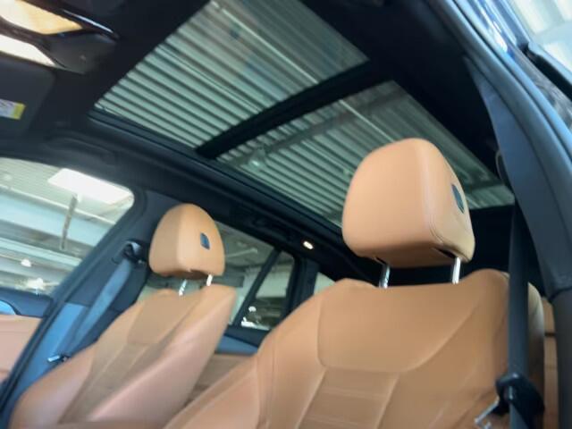 BMW X3 xDrive30e M-SPORT ** LED, COGNAC LEDER, PANORAMA, H&K, M-REM, 19-inch LMV ** 1e EIG - UNFALLFREI - BMW ONDERH ** ** INFORMEER OOK NAAR ONZE AANTREKKELIJKE FINANCIAL-LEASE TARIEVEN **