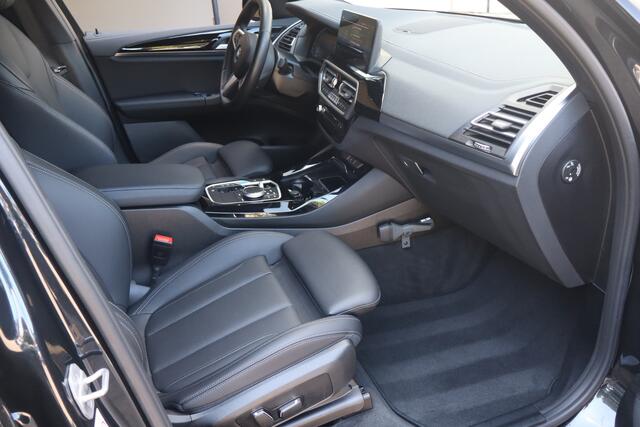 BMW X3 iX3 High Executive 80 kWh SOH 96% NL-Auto!! Pano-Dak I Leder I Elek.Stoelen