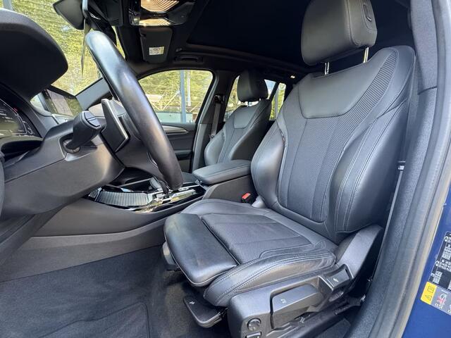 BMW X3 xDrive30e M-SPORT ** LED, PANORAMA, HuD, HiFi, ALARM, M-REMMEN, 20-inch LMV ** 1e EIG - UNFALLFREI - BMW ONDERH ** ** INFORMEER OOK NAAR ONZE AANTREKKELIJKE FINANCIAL-LEASE TARIEVEN **
