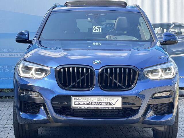 BMW X3 xDrive30e M-SPORT ** LED, PANORAMA, HuD, HiFi, ALARM, M-REMMEN, 20-inch LMV ** 1e EIG - UNFALLFREI - BMW ONDERH ** ** INFORMEER OOK NAAR ONZE AANTREKKELIJKE FINANCIAL-LEASE TARIEVEN **
