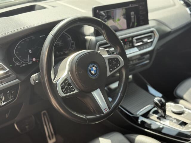 BMW X3 xDrive30e High Executive l HUD l Lederen Bekleding l Navi l Pano l