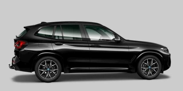BMW X3 xDrive30e High Executive M Sport - Trekhaak - Panoramadak - Active Cruise Control - Head up - Elektrisch verwarmde/verstelbare stoelen - Hifi - Getinte/geluiddempende ruiten - zonneschermen - Parking Assistant Plus -
