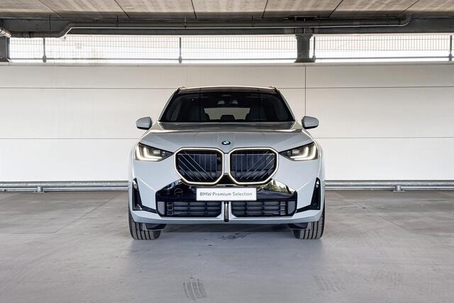 BMW X3 30e xDrive | M Sportpakket Pro | Professional Pack | Premium Pack | Trekhaak | Huisselectie