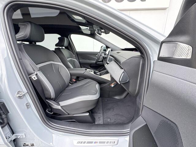 BMW X3 iX3 50 xDrive | 113 kWh | Panoramadak | Harman Kardon | Innovation Pack | M Sport