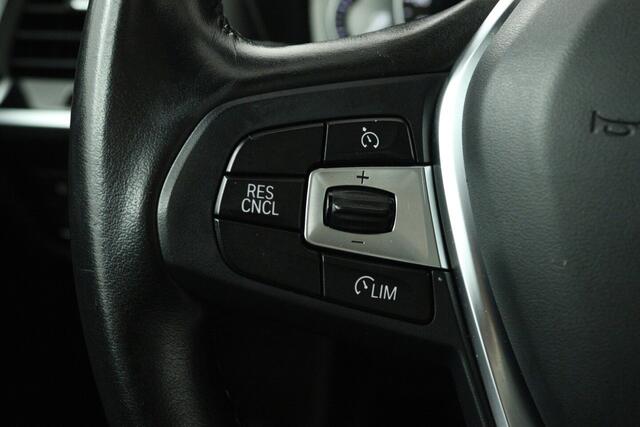BMW X3 XDrive20i High Executive (PANORAMADAK, DIGITALE COCKPIT, STOELVERWARMING, NAVIGATIE)