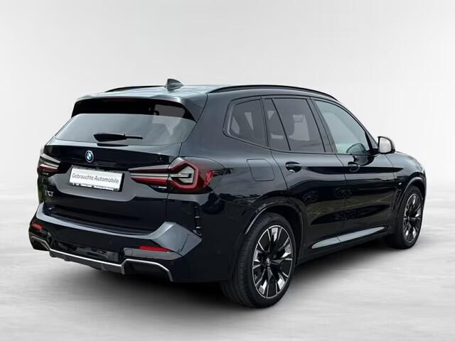 BMW X3 iX3 M-SPORT 80 kWh (210kW/286pk) ** LED, LEDER, PANO, TREKH, VERW. STUUR, 20-inch LMV ** 1e EIG - UNFALLFREI ** ** INFORMEER OOK NAAR ONZE AANTREKKELIJKE FINANCIAL-LEASE TARIEVEN **
