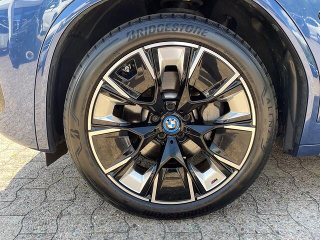 BMW X3 iX3 M-SPORT 80 kWh (210kW/286pk) ** LASER, LEDER, PANO, TREKH, ALARM, H&K SOUND, 20-inch LMV ** 1e EIG - UNFALLFREI ** ** INFORMEER OOK NAAR ONZE AANTREKKELIJKE FINANCIAL-LEASE TARIEVEN **