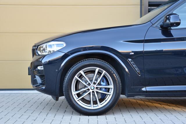 BMW X3 xDrive20i High Executive * M-sport * Panoramadak * Head-up * Harman/kardon * 1e eigenaar * Dealeronderhouden *