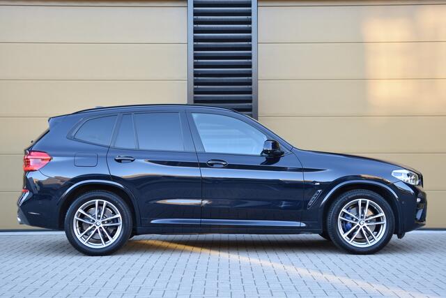 BMW X3 xDrive20i High Executive * M-sport * Panoramadak * Head-up * Harman/kardon * 1e eigenaar * Dealeronderhouden *