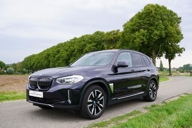 BMW X3 iX3 Executive 80 kWh / SOH 92.3 / Pano / Trekhaak / Co Pilot /