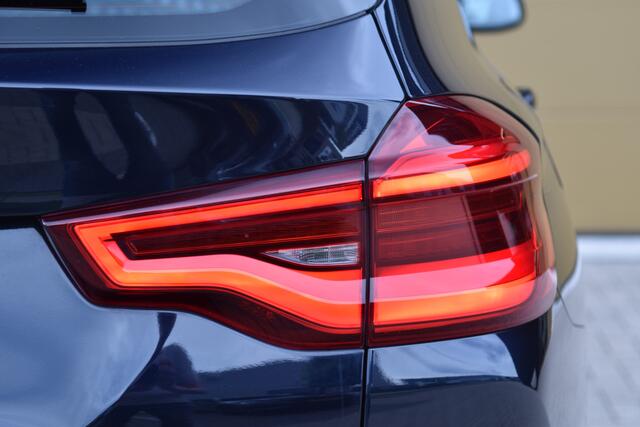 BMW X3 xDrive30i High Executive * M-Sport * Panoramadak * Head-up * Harman/Kardon * 21'M Performance * Trekhaak *