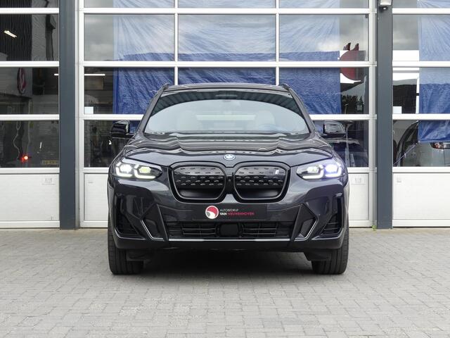 BMW X3 iX3 High Executive M Pack 80 kWh *t/m 10de bouwjaar garantie!