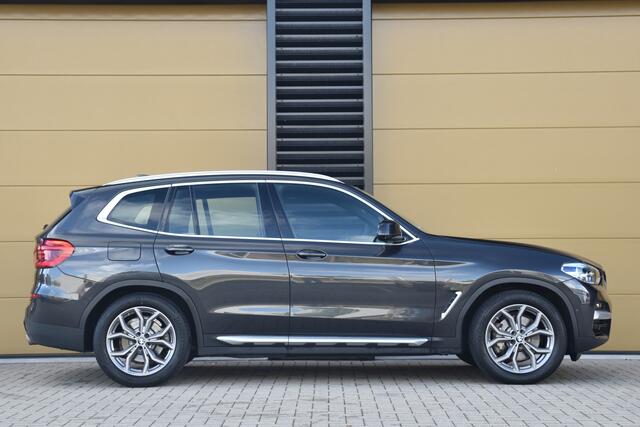BMW X3 xDrive30e eDrive Edition * Trekhaak * Adaptieve LED * Hifi * Sfeerverlichting * Sportstoelen * SOH 79% *
