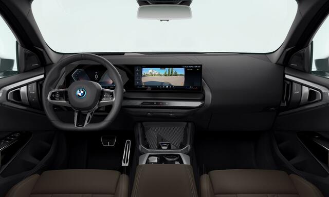 BMW X3 30e xDrive M-Sport | Panorama | Trekhaak | Harman Kardon | Driving Assistant Professional | 2026