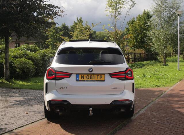 BMW X3 xDrive30e Business Edition Plus | M-Pakket | Panoramadak | Trekhaak | Head-Up Display | 360 Camera | Sfeerverlichting | LED-Laser |