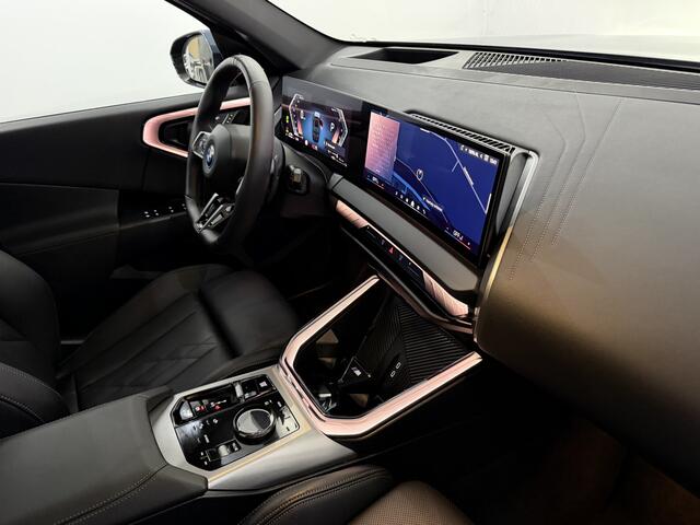 BMW X3 30e xDrive M Sport Panoramadak, 360 Camera, Head-up display, Harman Kardon, Navi, Elektrische achterklep, Memory stoelen, Stoelverwarming