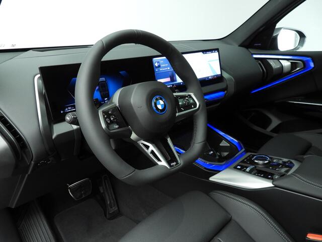 BMW X3 30e xDrive M-Sportpakket / Panoramadak / Trekhaak / LED / Getint glas / Park assist / Alu wielen 21 inch