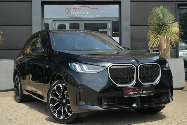 BMW X3 30e xDrive M Sport | 300PK | Pano | HUD | 360° | Harman Kardon | 20" | Keyless | Driving Assistant Professional | BMW X3 30e xDrive M Sport 300 PK Plug-in Hybrid met 2.0 viercilinder, panoramadak, Head-Up Display, 360° camera, Harman Kardon Premium Sound, 20-inch lichtmetalen velgen, Keyless Entry, Drivi