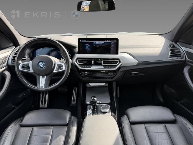 BMW X3 xDrive30e | M Sportpakket | High Executive | 21 inch LM BMW Individual V-spaak | Glazen panoramadak | BMW Laserlight | BMW Head-Up Display | HiFi System