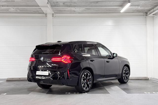 BMW X3 30e xDrive | M-Sport Pro | Harman/Kardon | Trekhaak | Stuurwielverwarming | Parking Assistant Plus
